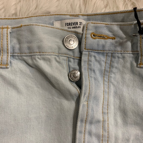 Forever 21 denim skirt NWT - Picture 3 of 4